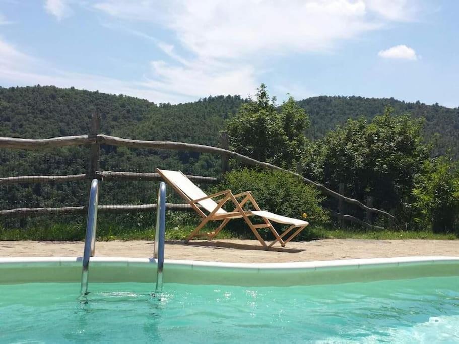 Agriturismo Con Piscina In Toscana, Tribbiano Arezzo Exteriör bild