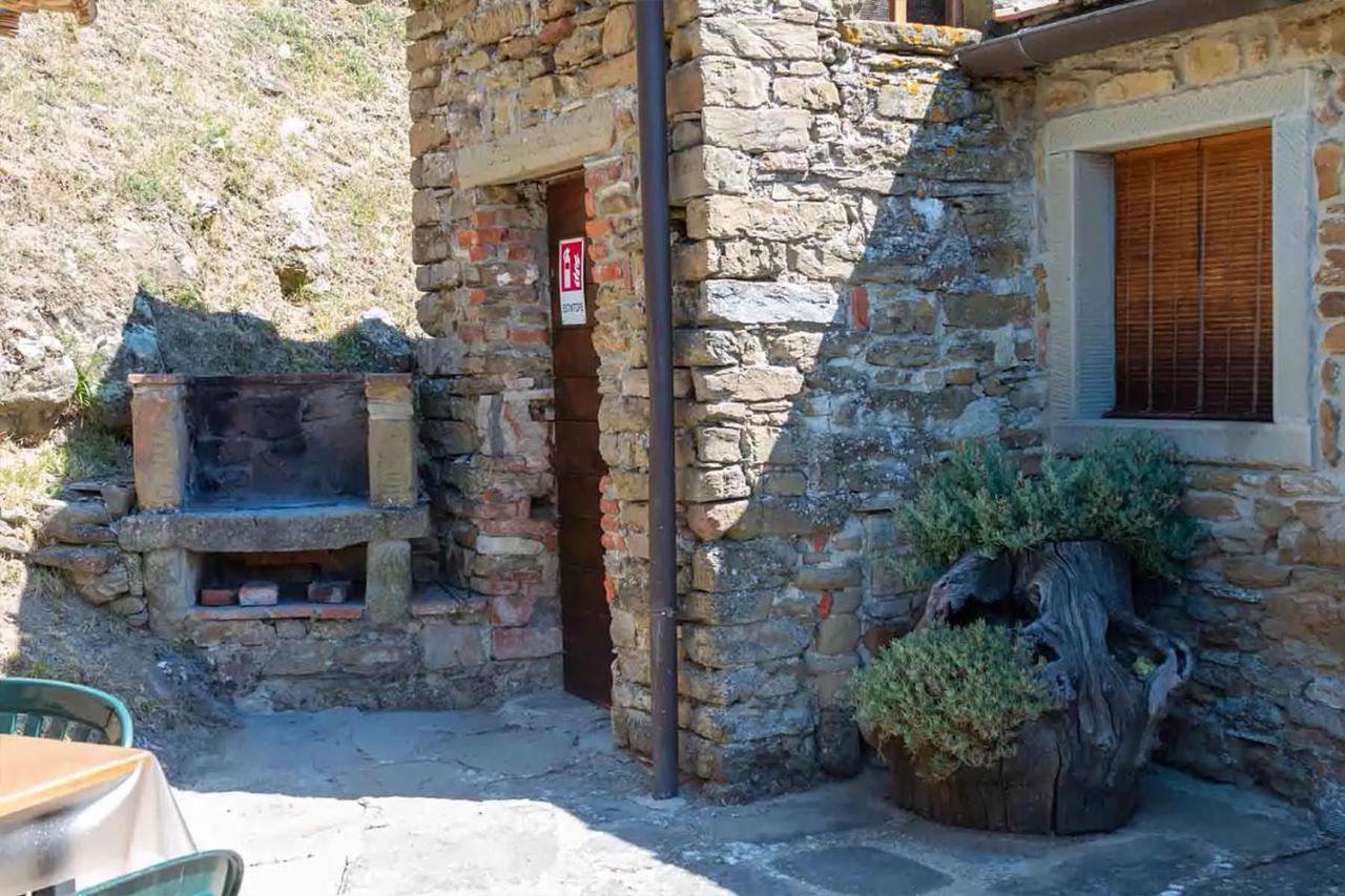 Agriturismo Con Piscina In Toscana, Tribbiano Arezzo Exteriör bild