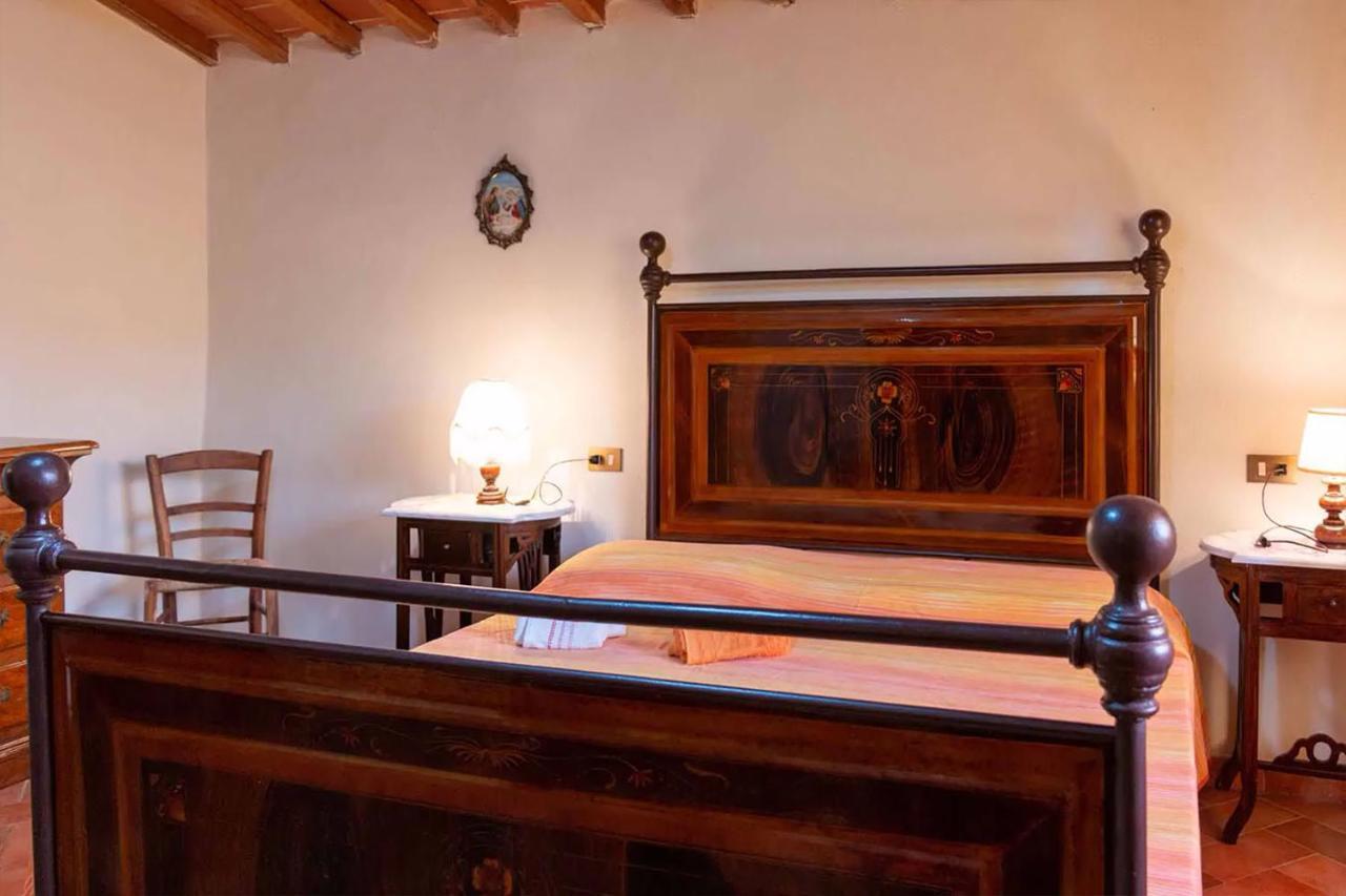 Agriturismo Con Piscina In Toscana, Tribbiano Arezzo Exteriör bild