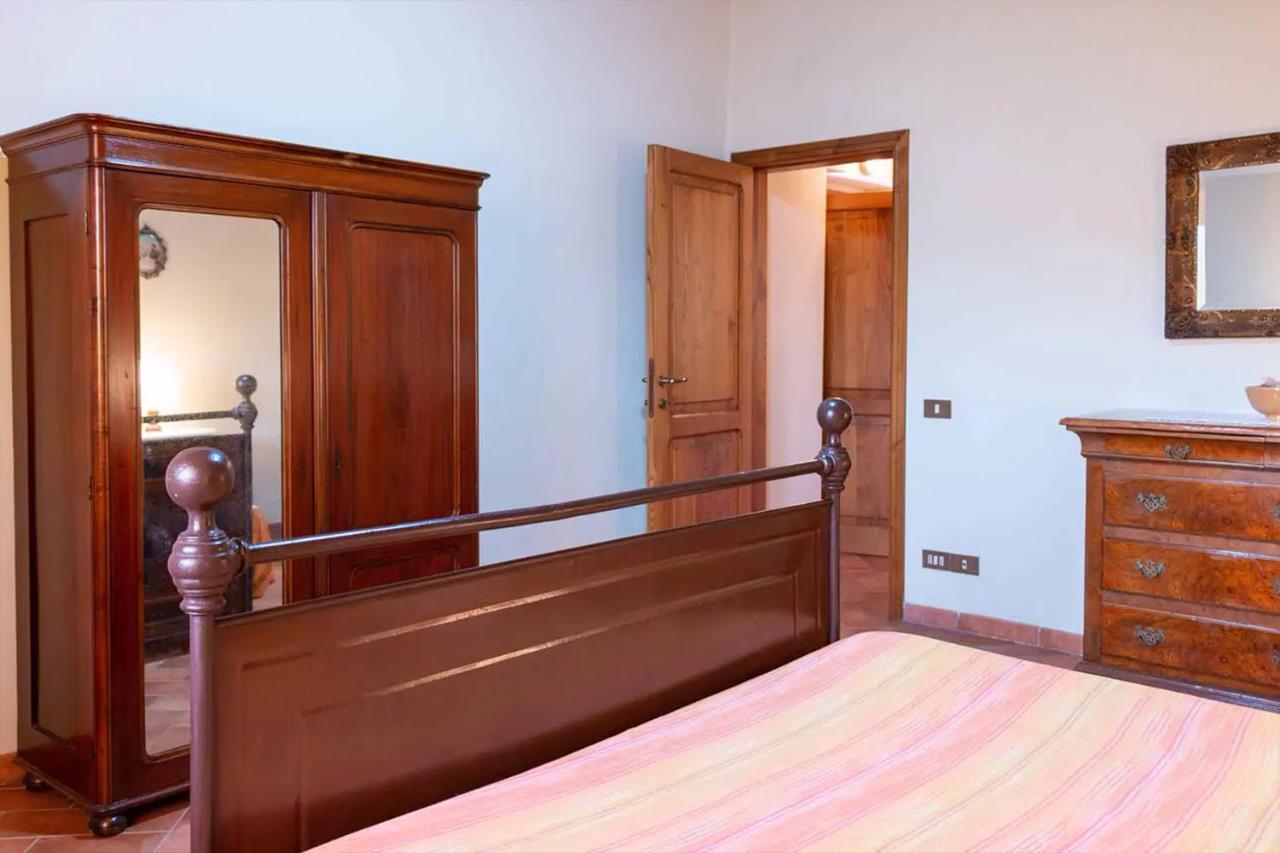Agriturismo Con Piscina In Toscana, Tribbiano Arezzo Exteriör bild